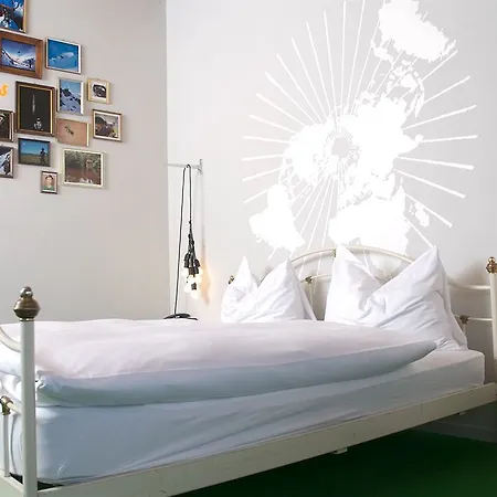 Hotel Arena 3*
